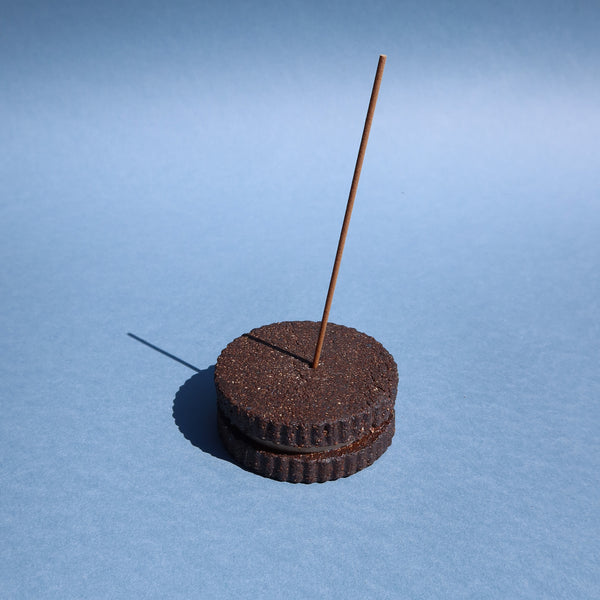 Sandwich Cookie Incense Holder